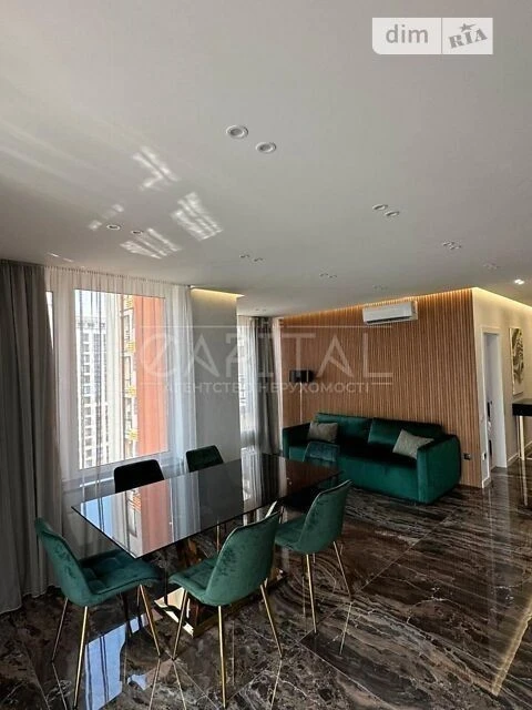 Sale of 3-room apartment 84 sq. m on Dniprovska embankment 18 • ID