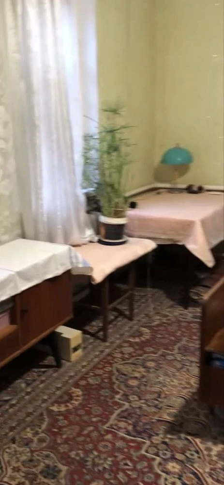Продаємо будинок у м. Ржищів 70 м.кв.  Ділянка 16 сот. Одноп