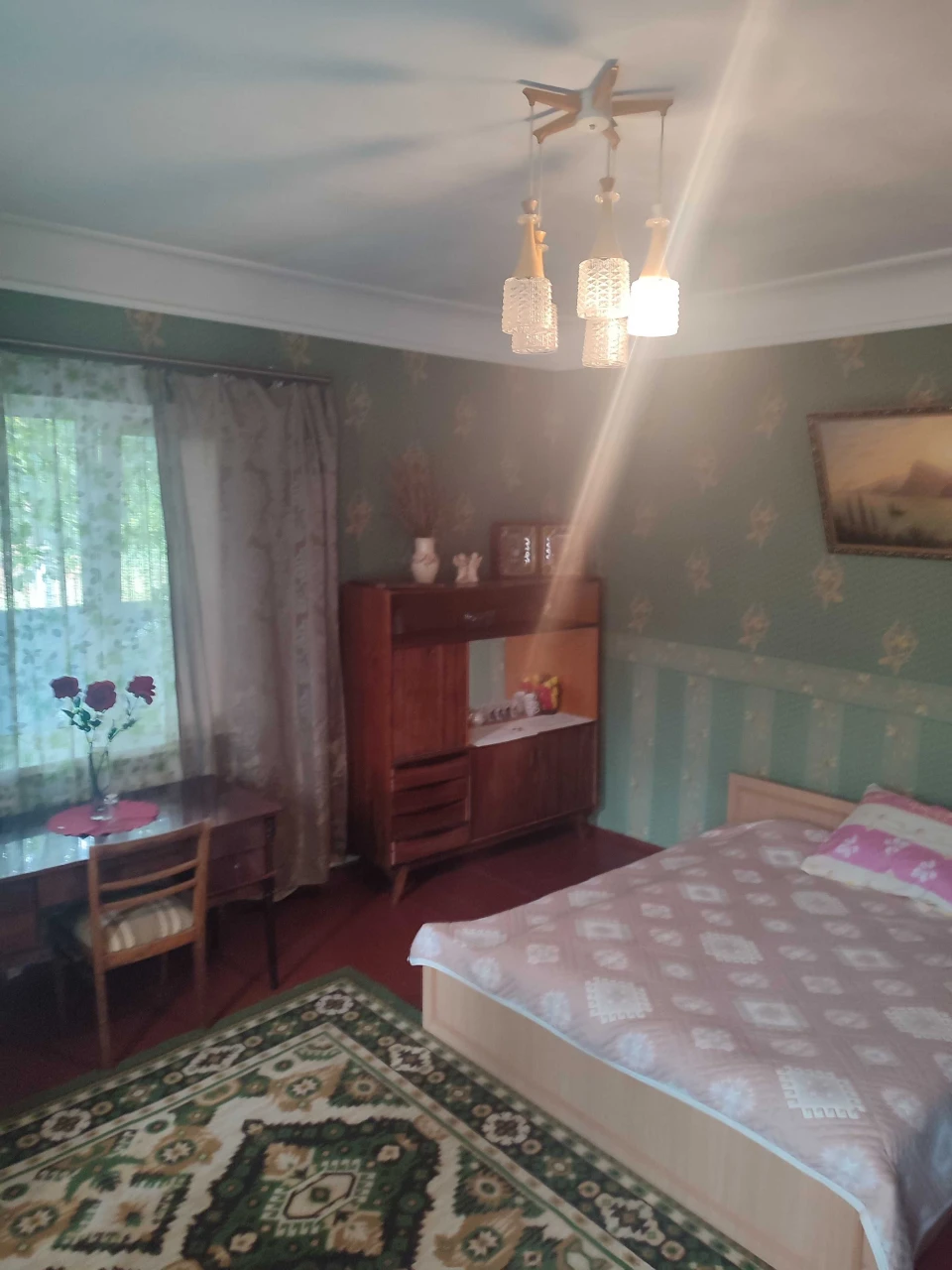 Чудовий будинок в Узині