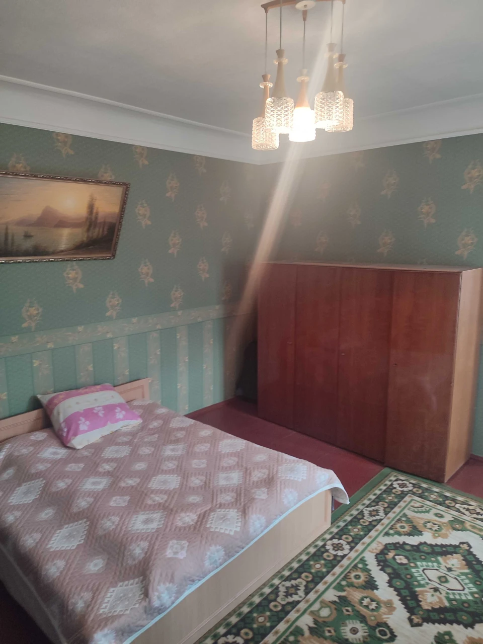 Чудовий будинок в Узині