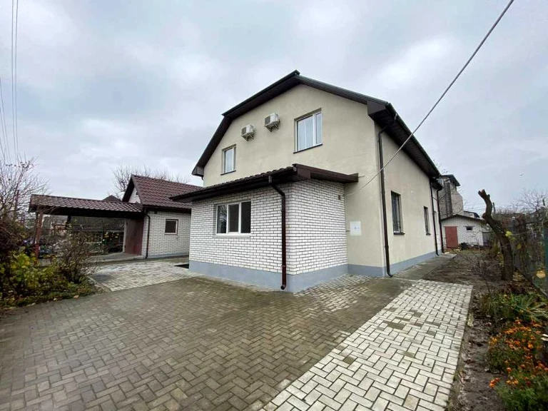 Будинок. Боярка, Лінія