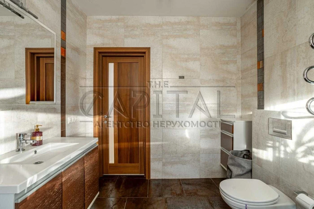 Продаж будинку з ремонтом 360 м²/ 20 соток/ Басейн/ Газ/ Тар