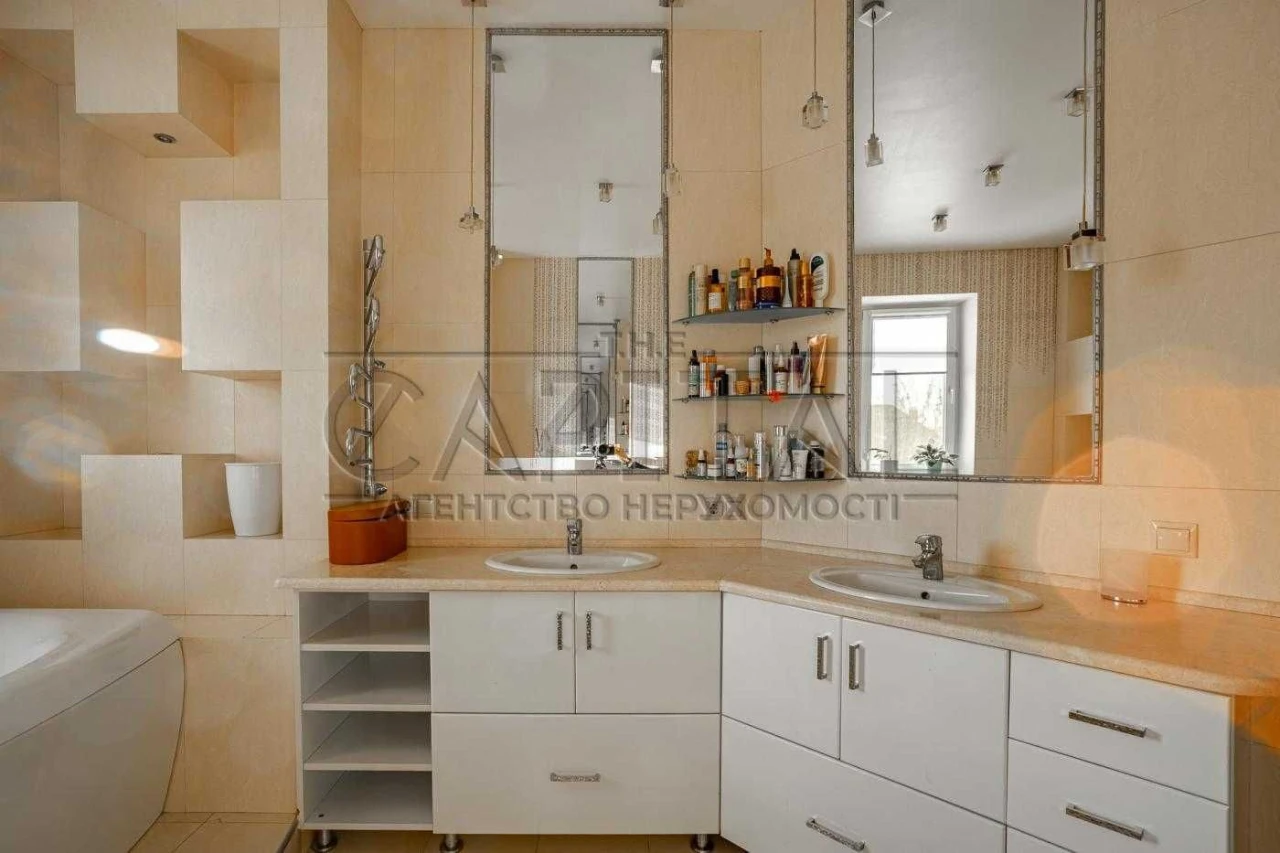 Продаж будинку з ремонтом 360 м²/ 20 соток/ Басейн/ Газ/ Тар