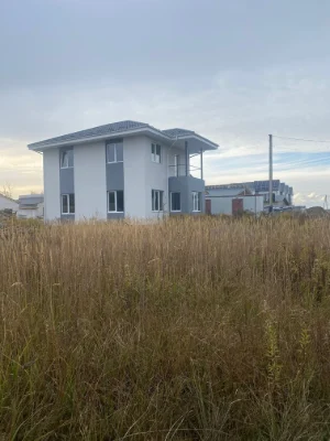 Продам будинок між Бояркой та Білогородкой