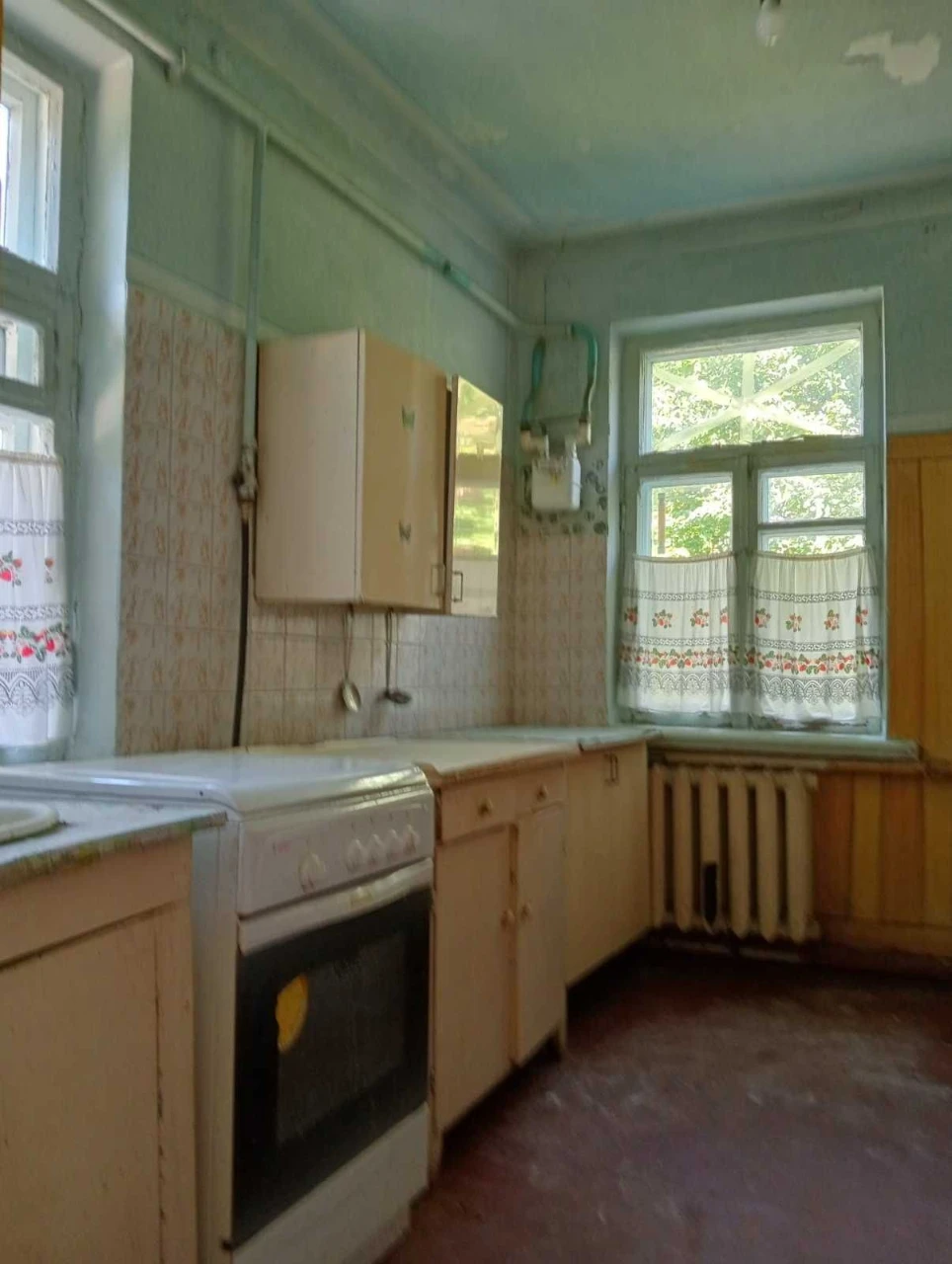 Боярка, центр. Продаж.  Одноповерховий будинок із  чевоної ц