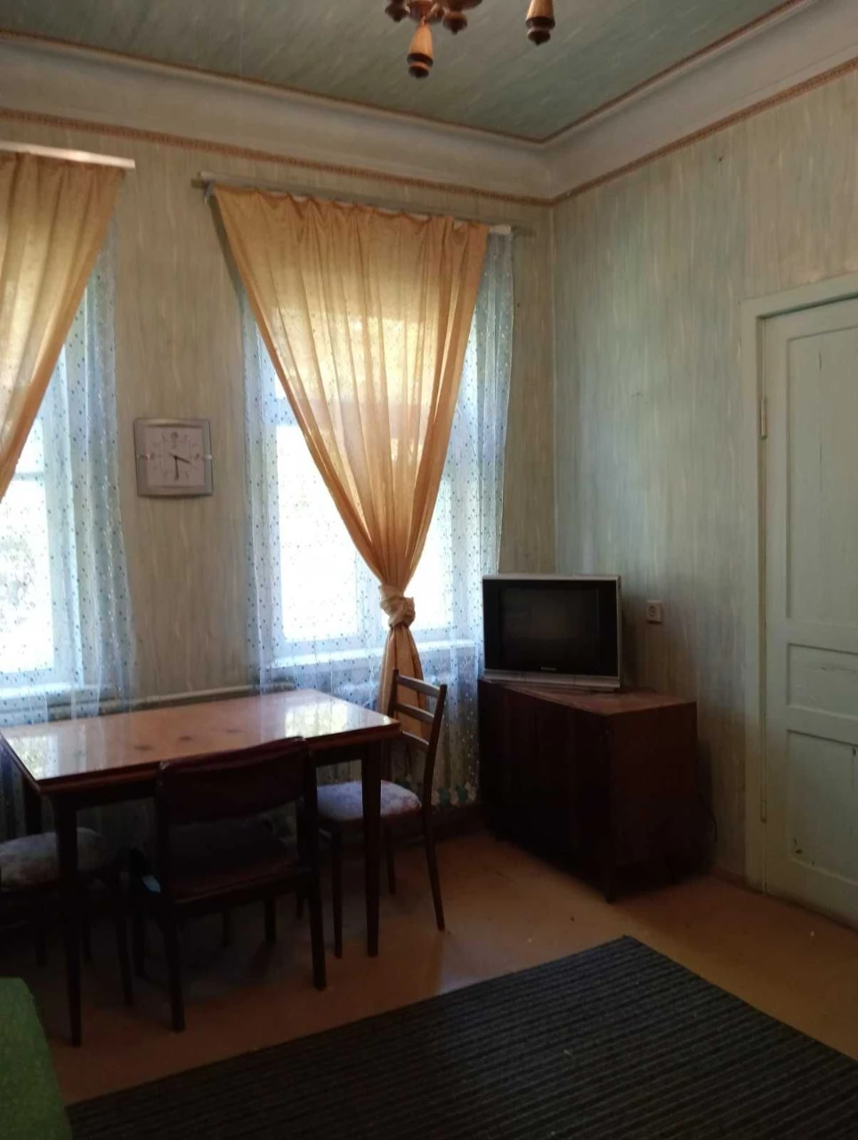 Боярка, центр. Продаж.  Одноповерховий будинок із  чевоної ц
