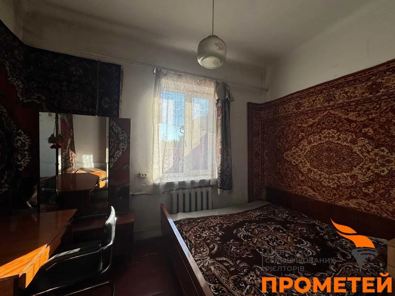 Продаж пів будинку БОЯРКА (світло, газ, вода заведені в буди