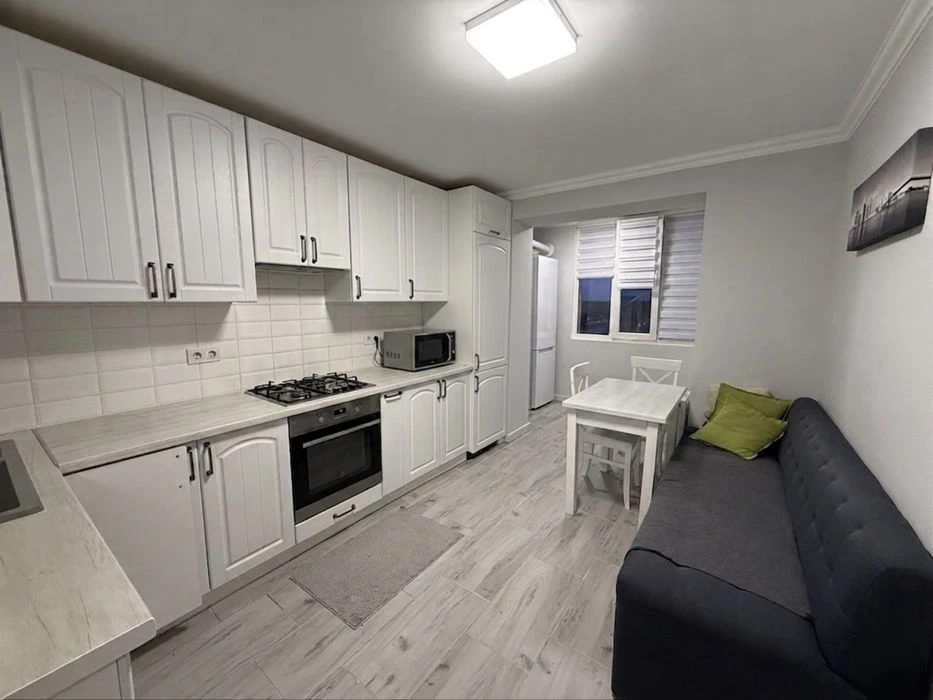 1 bedroom apartment in a new building for the program