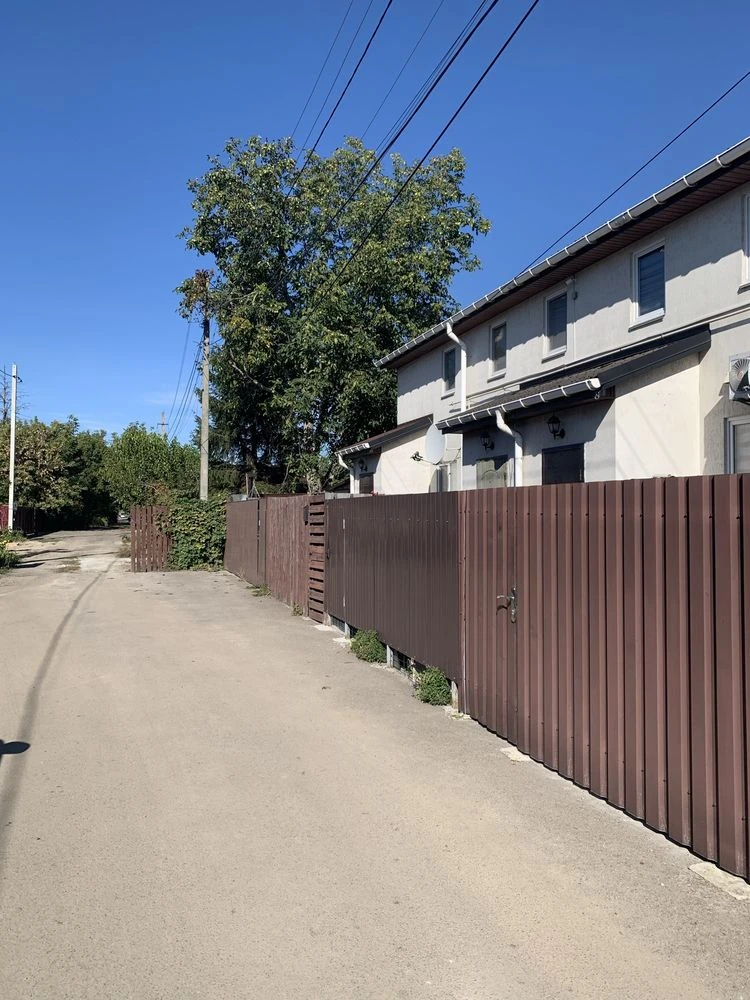Продам таунхус з двориком в Боярці
