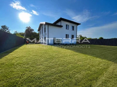 Продам котедж з авторським РЕМОНТОМ! 225м2 9 соток на закрит
