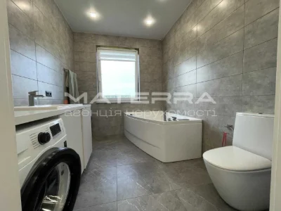 Продам котедж з авторським РЕМОНТОМ! 225м2 9 соток на закрит