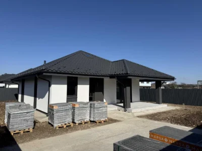 Продаж будинку 88м2+20 тераса м2, хороше місце, поруч UCSA
