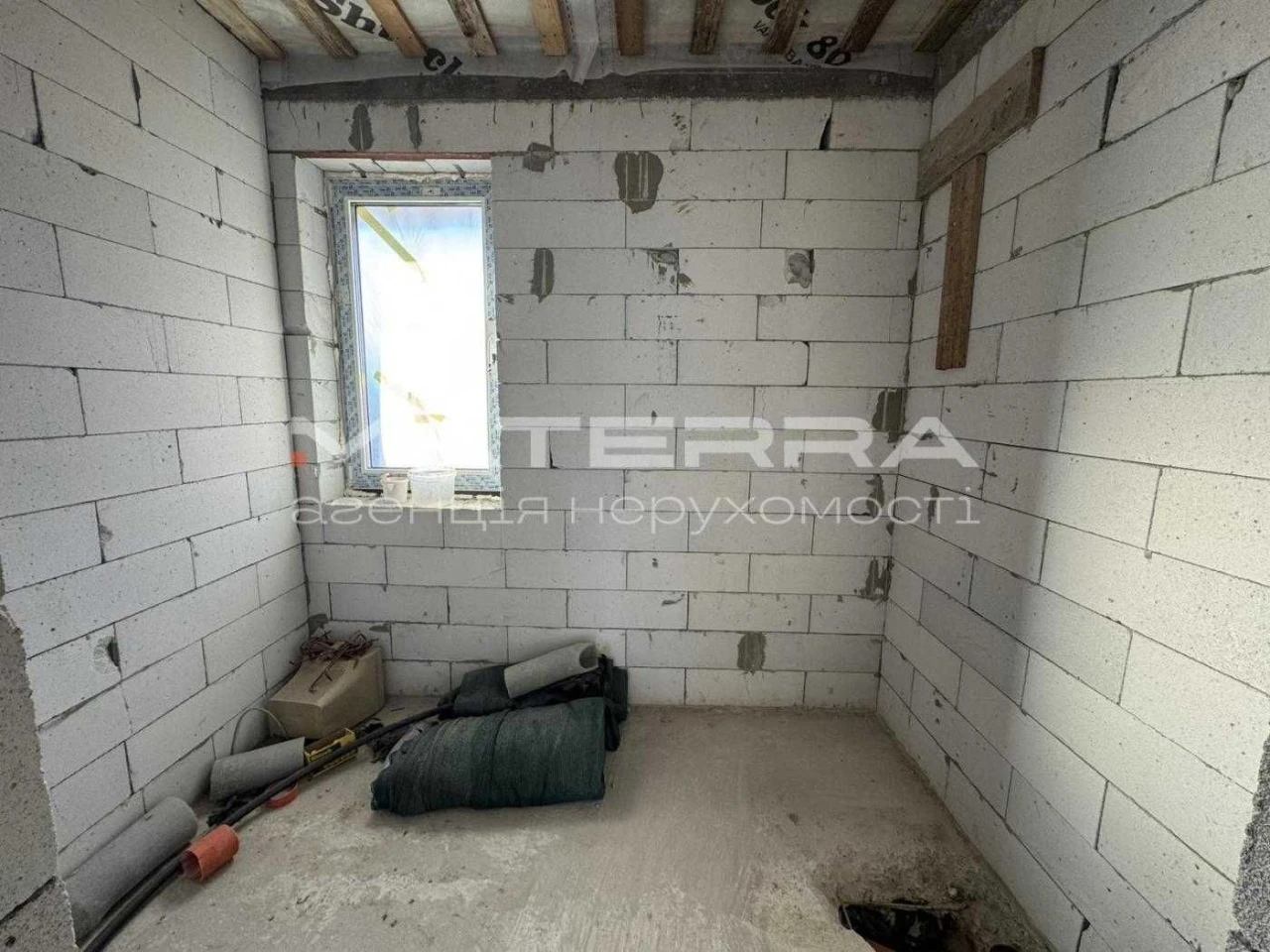 Продаж будинка 88м2+20м2 тераса на 5 сотка з теплою підлогою