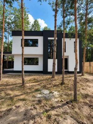 Сучасний будинок 172 м² серед сосен •  10 км Київ • метро Те