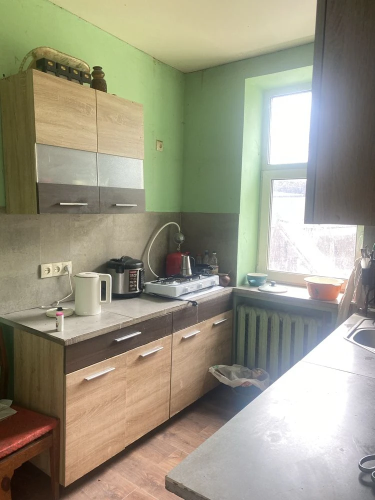 Продаж пів будинку/ трехкімнатна кварт.район ж/д Тарасівка.