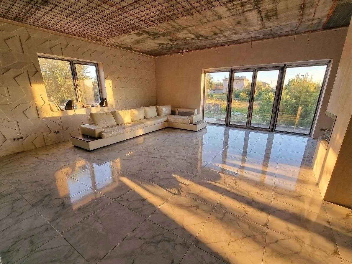Власник. Тарасовка. Будинок 220 м2. Мальовниче місце!