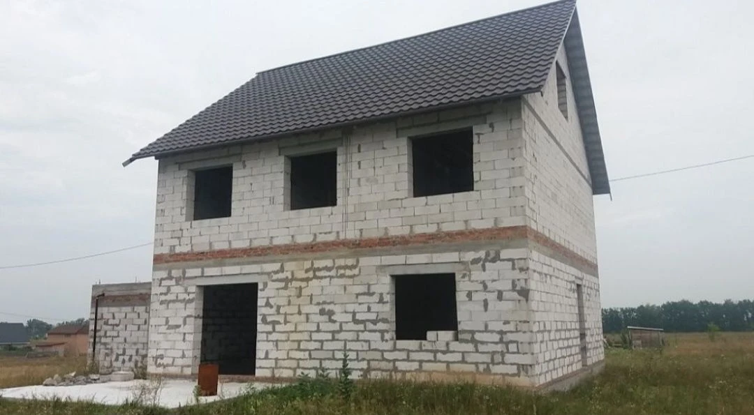 Продаж будинку 200м2 та 12 соток землі
