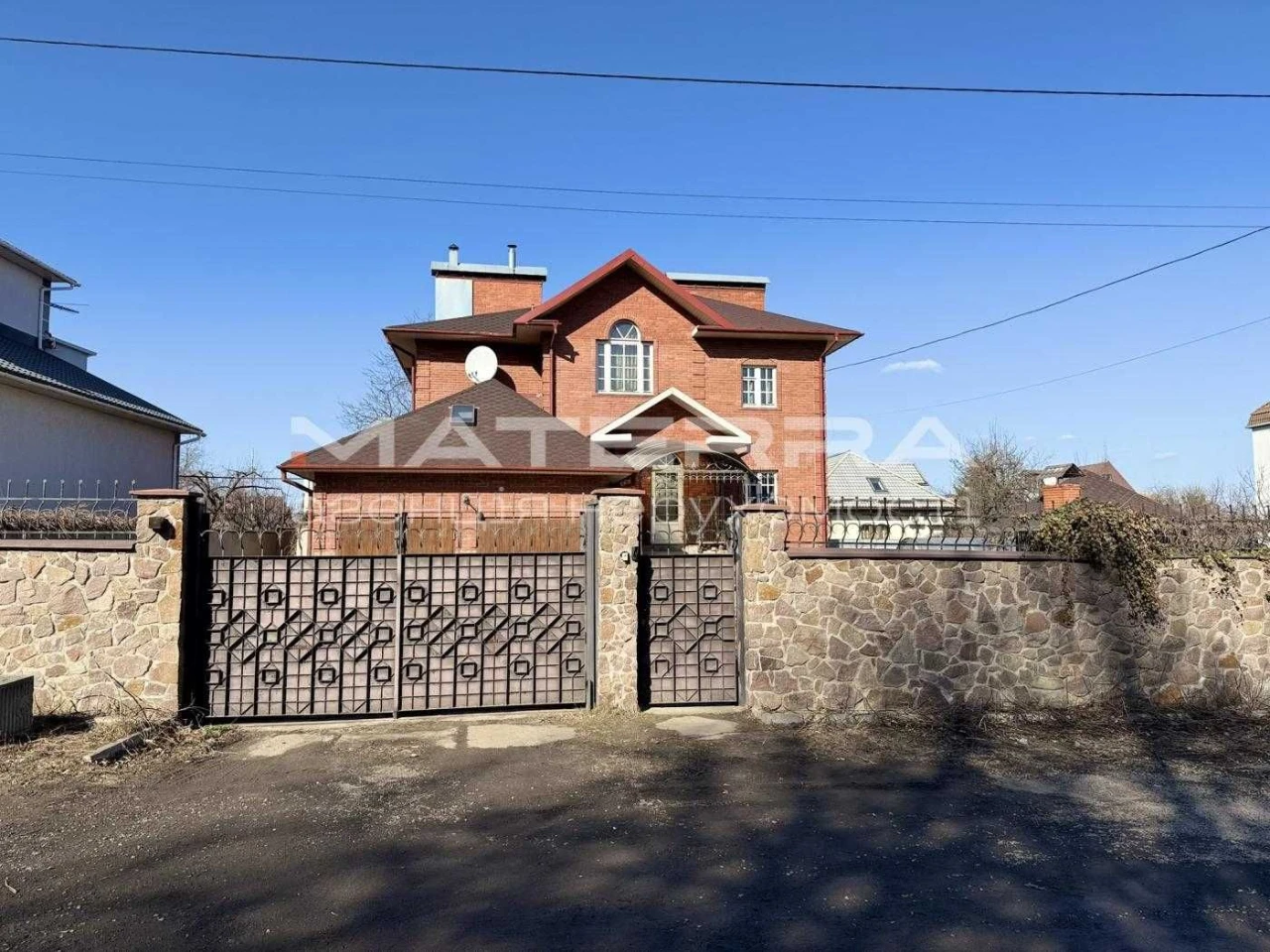 Без% Нова Боярка Будинок 410м2 з басейном 12 соток Продаж! С