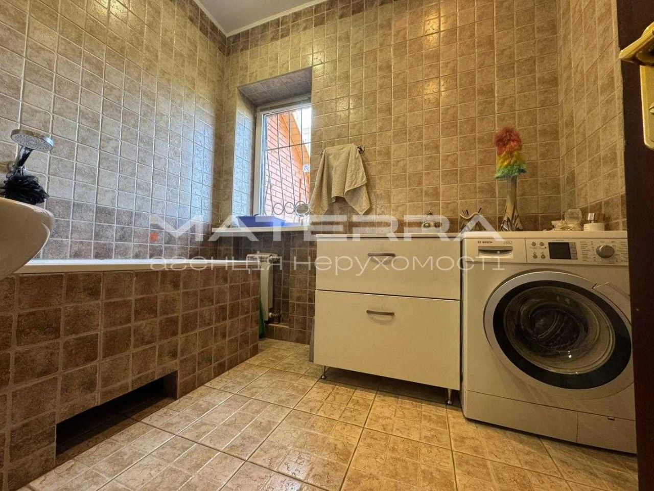 Без% Нова Боярка Будинок 410м2 з басейном 12 соток Продаж! С
