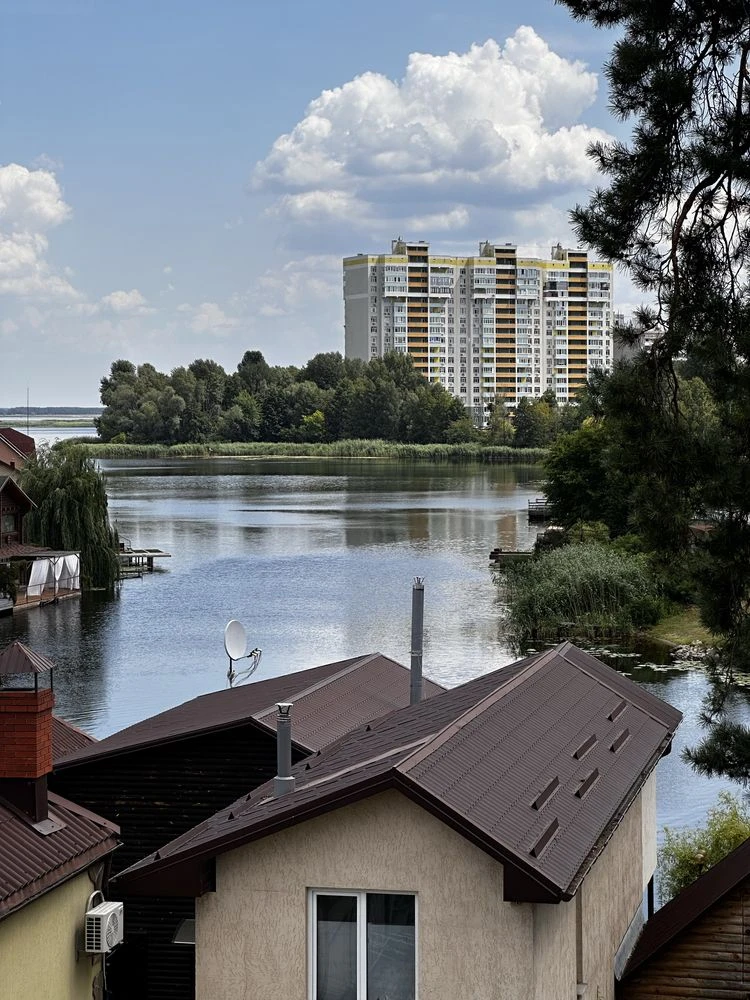 Продаж будинку 415 м2 Обухівський район м. Українка Риф. Рік