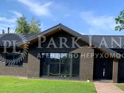 Будинок. Українка, Вишнева вул.