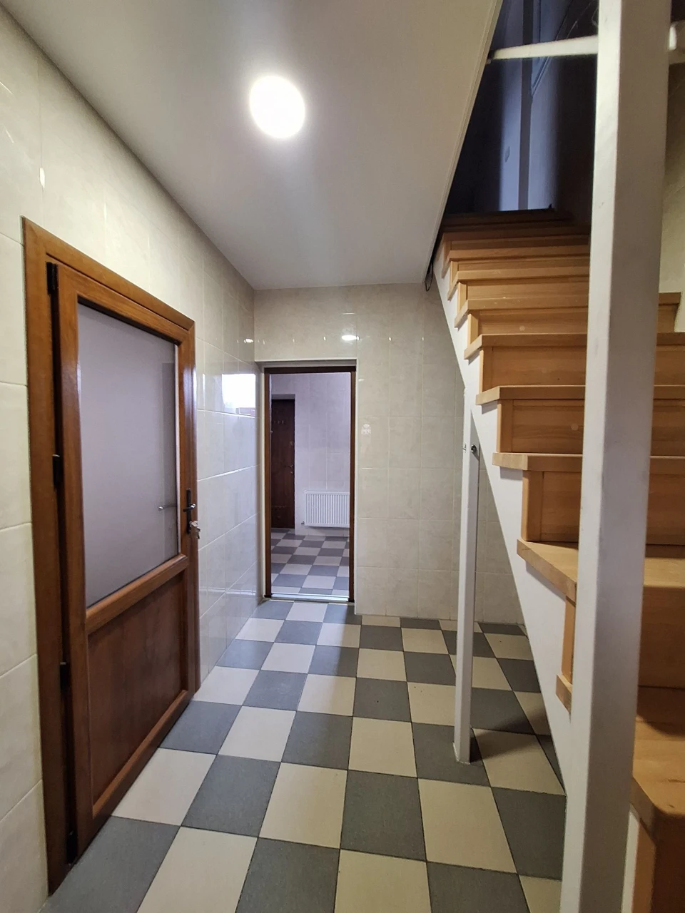 Продам 3 будинки на ділянці  10 соток