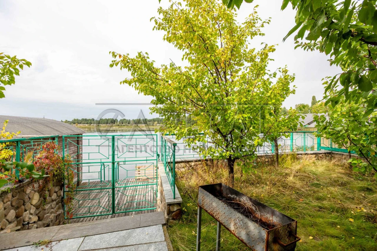 Продаж дачного будинку 220м2 з ремонтом, Українка, Обухівськ