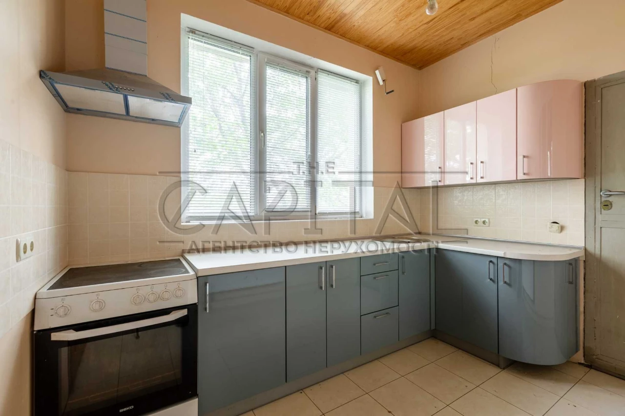 Продаж дачного будинку 220м2 з ремонтом, Українка, Обухівськ