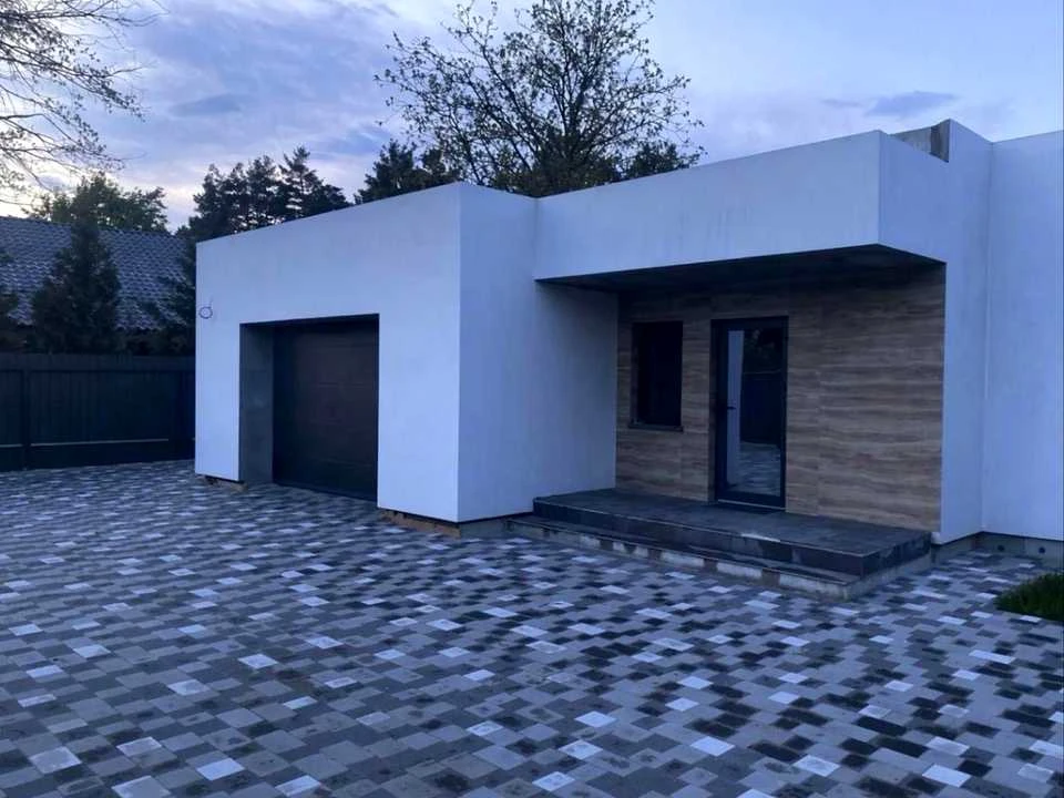 Будинок. Українка, центральна