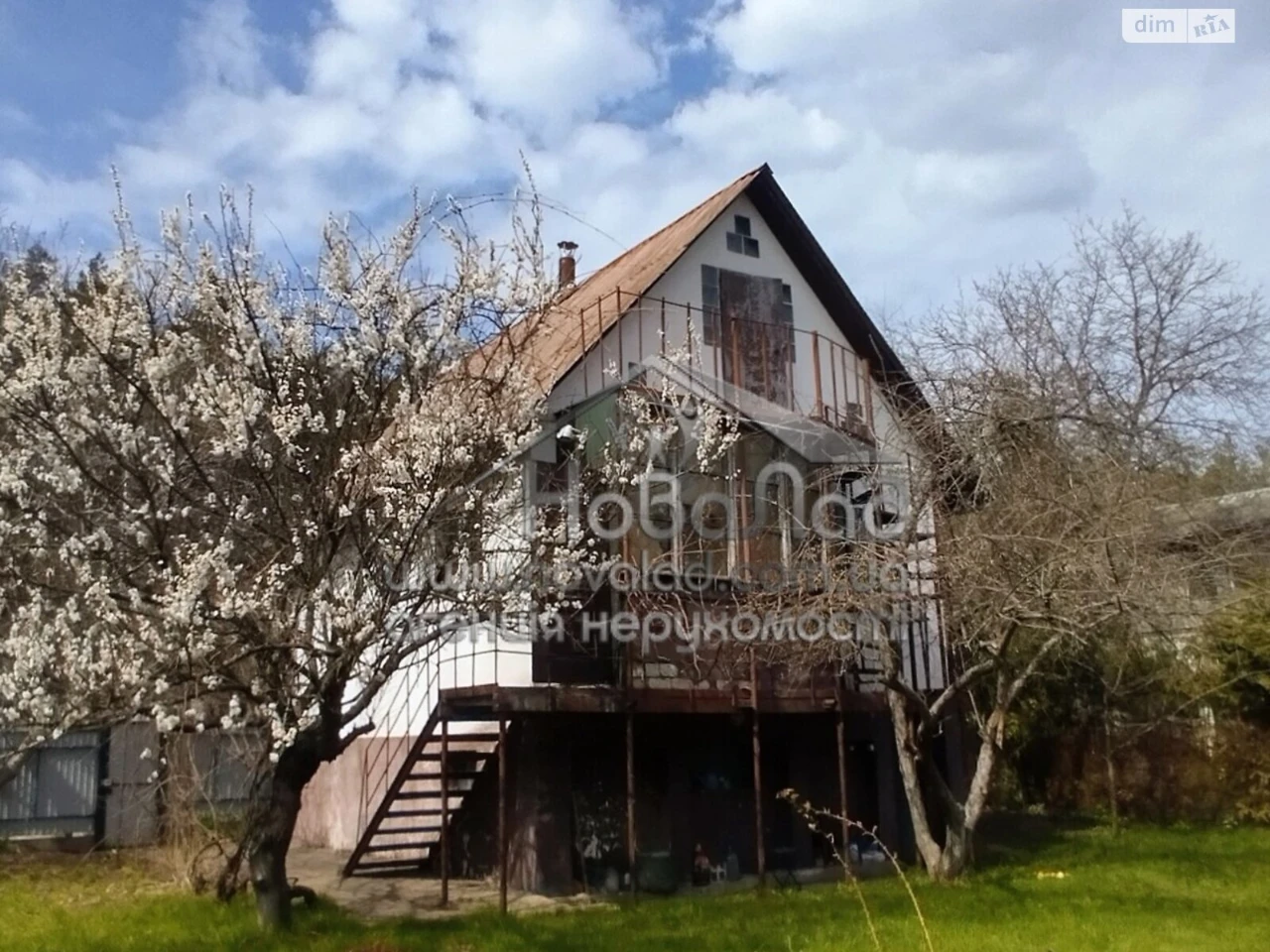 Продаж Дім