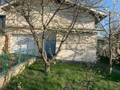 Будинок з власним причалом і виходом у Дніпро, з НОВИМ РЕМОН