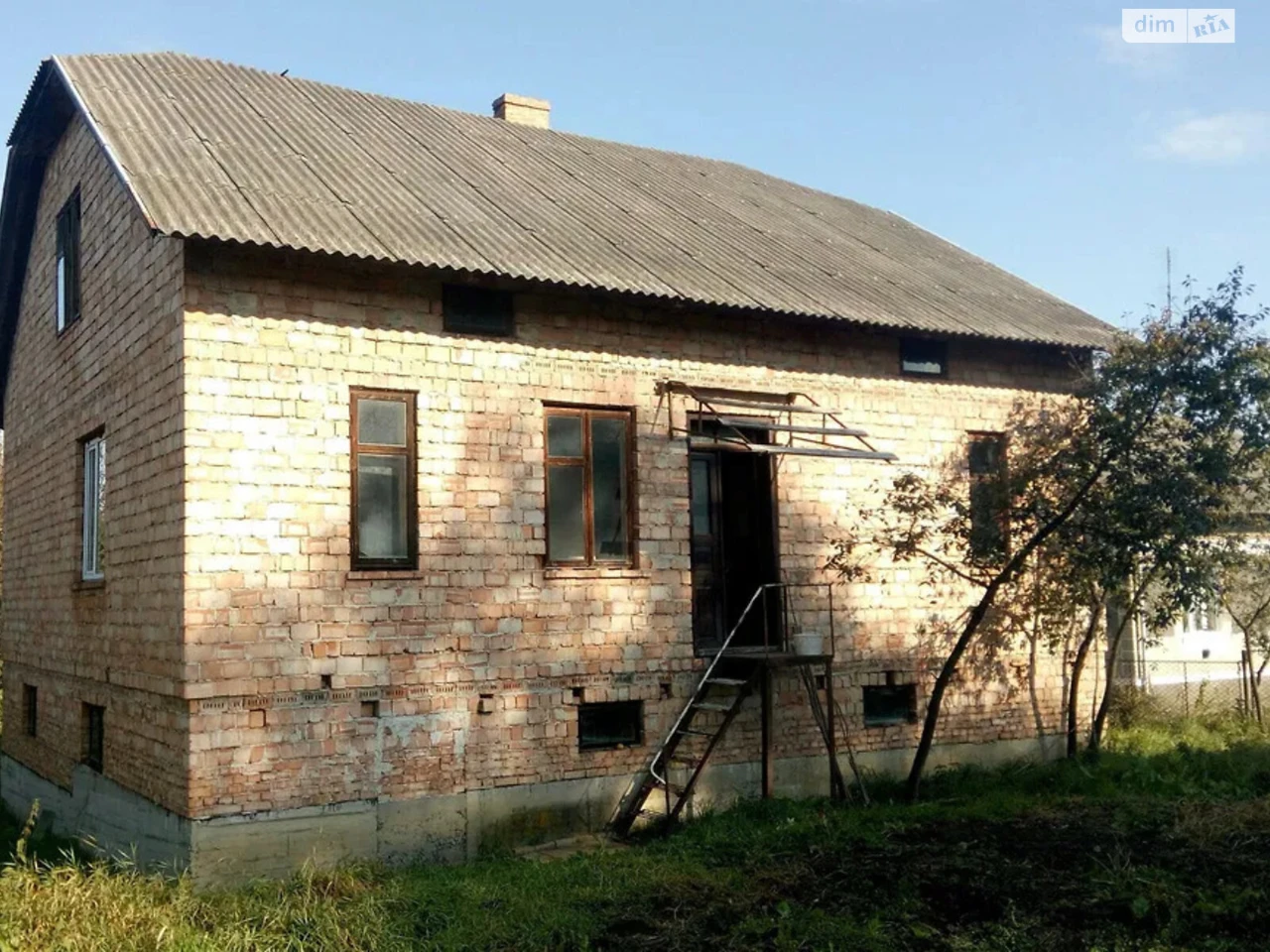Продаж Дім
