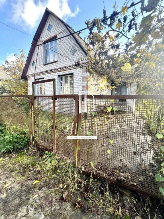 Продаж дачної ділянки з будинком в Українці