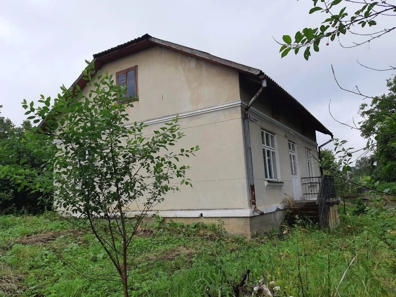 Продаж  приватного будинка