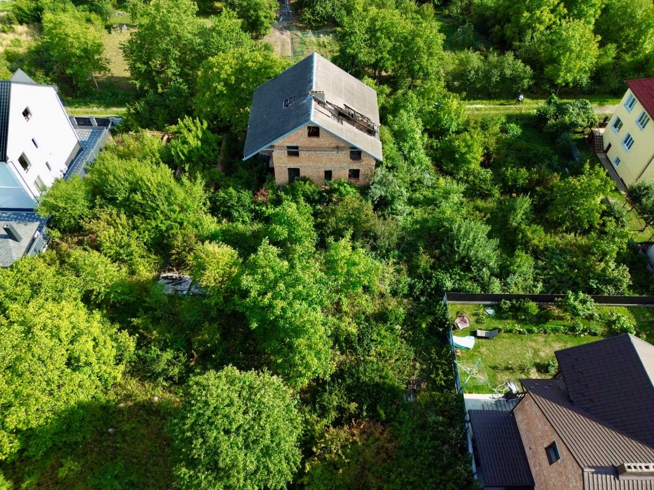 Продаж незавершеного будівництва м.Стебник