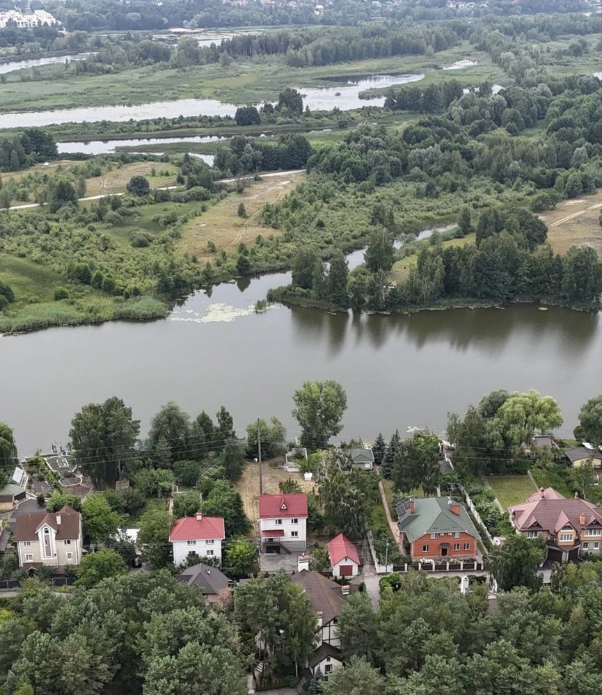 Продаж будинку Конча-Заспа біля води,вул. Старокиївська