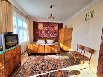 Продається цегляний будинок розташований неподалік м.Дрогоби
