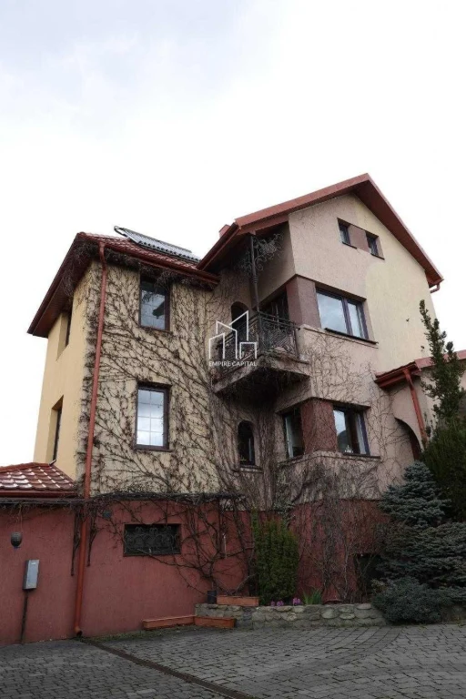 Продаж будинку у Рава-Руській  250 м² |генератор, 5 км до ко
