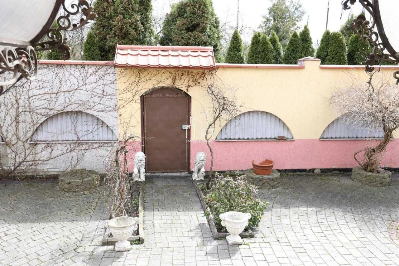 Продаж будинку у Рава-Руській  250 м² |генератор, 5 км до ко