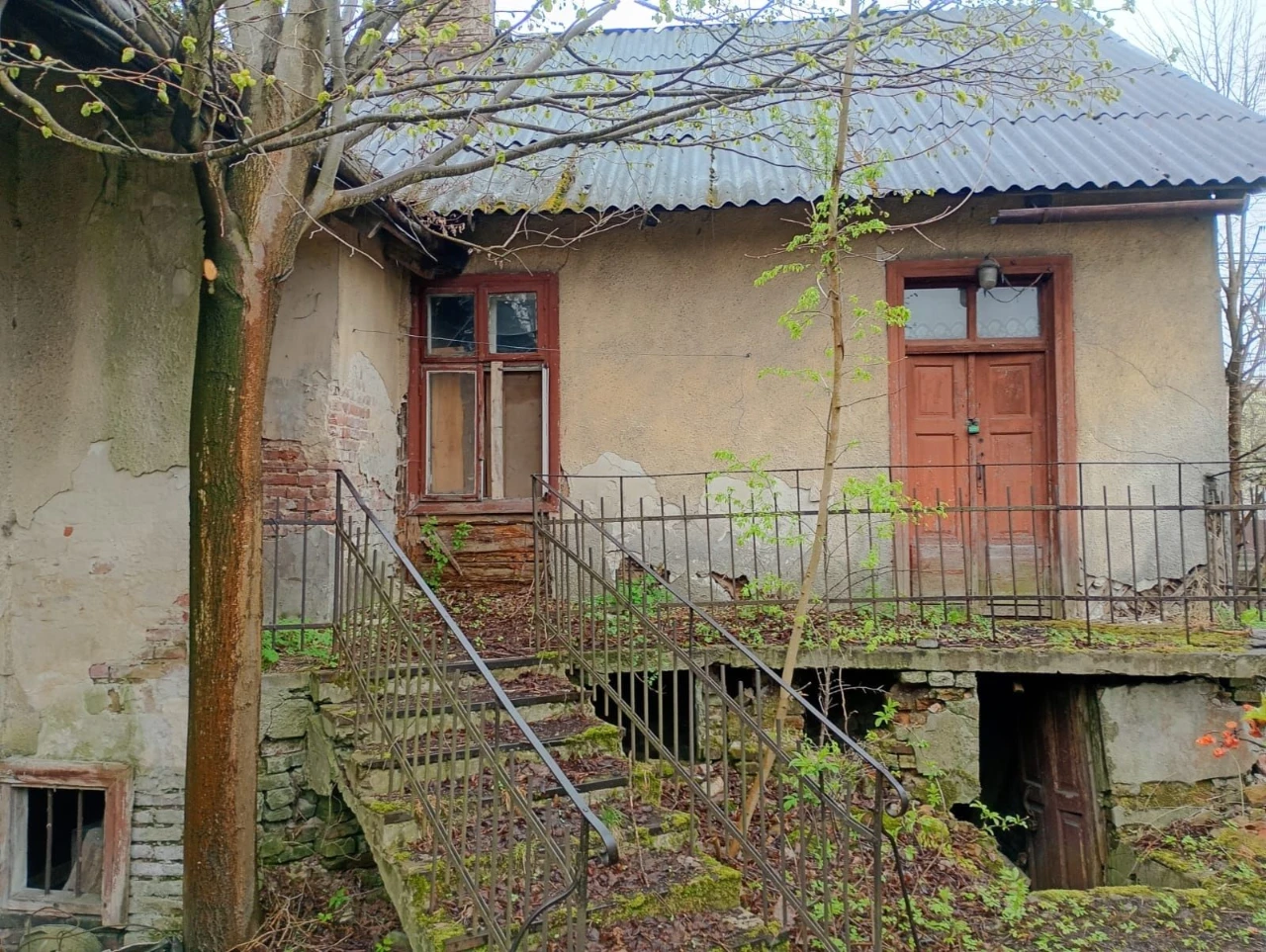 Продається будинок по вул.Грушевського