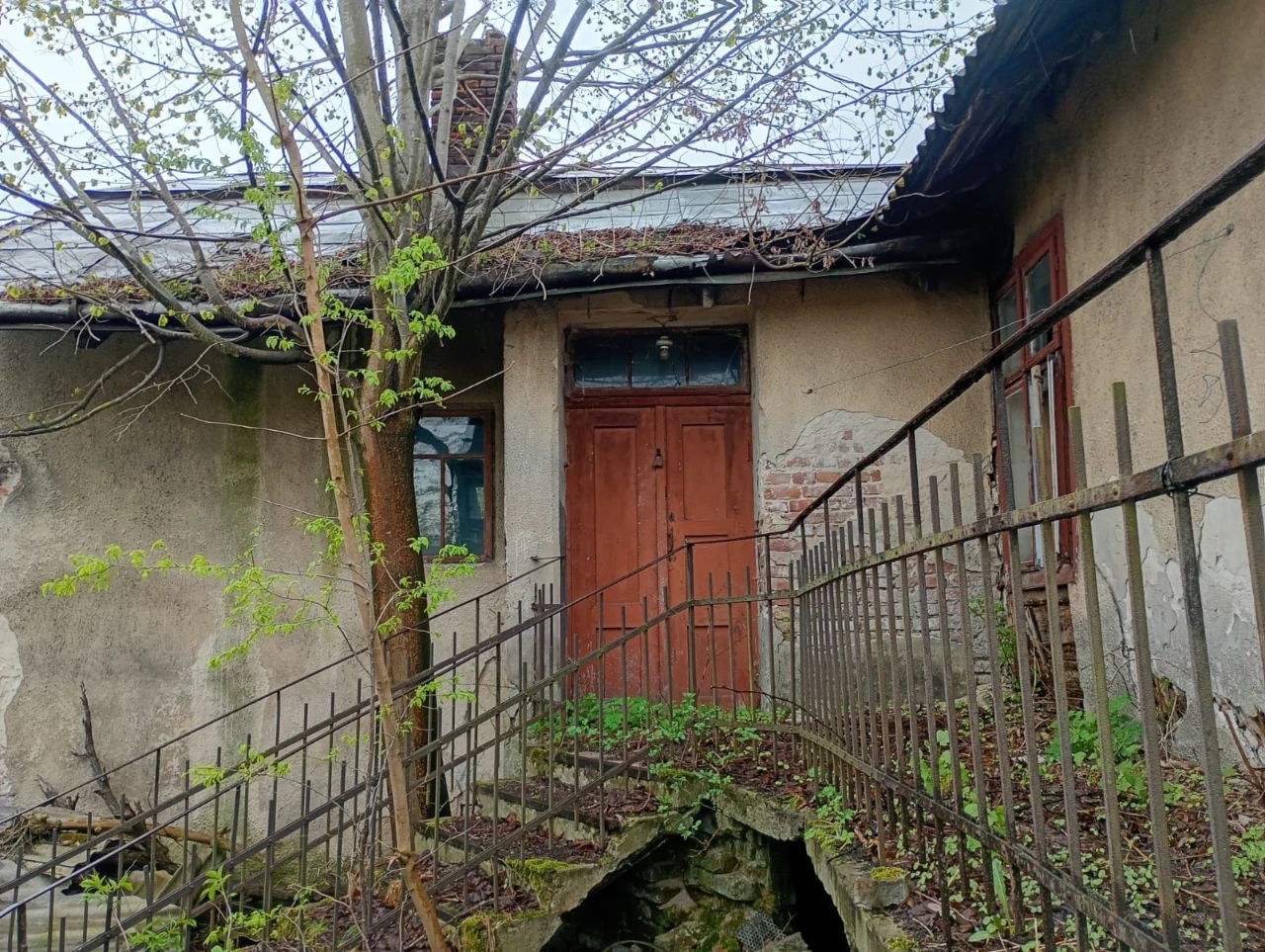 Продається будинок по вул.Грушевського