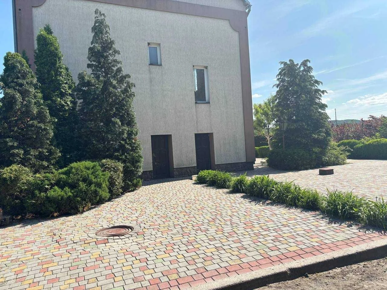 Продаж 2 поверху будинку Рава-Руська + 7 сот.землі