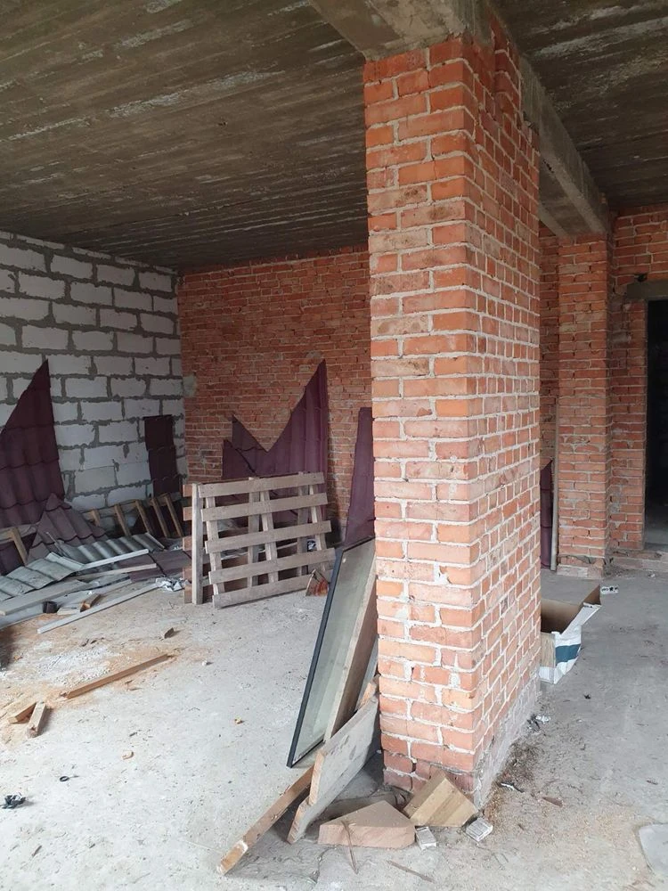 Продаж будинку з землею Рава-Руська