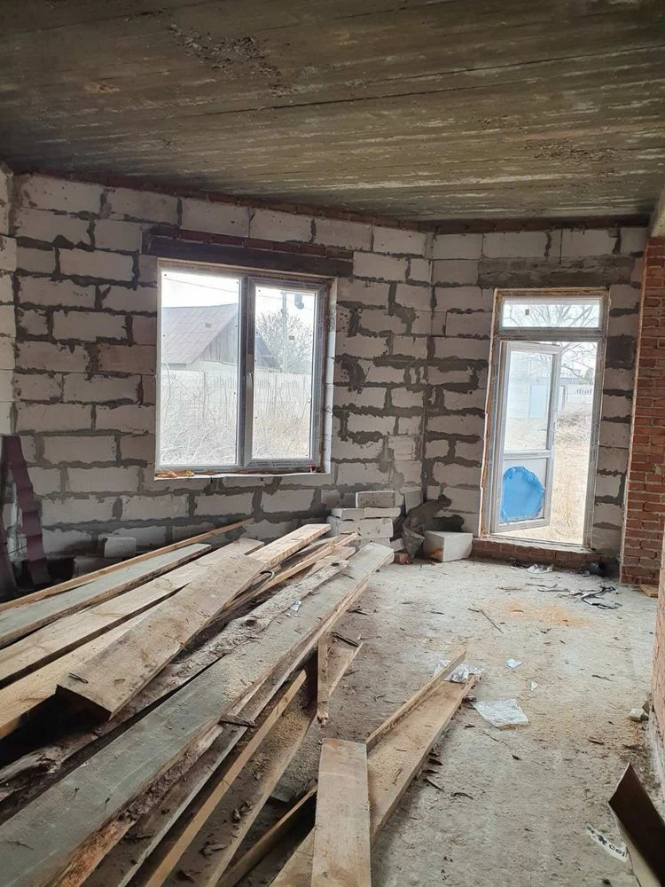 Продаж будинку з землею Рава-Руська