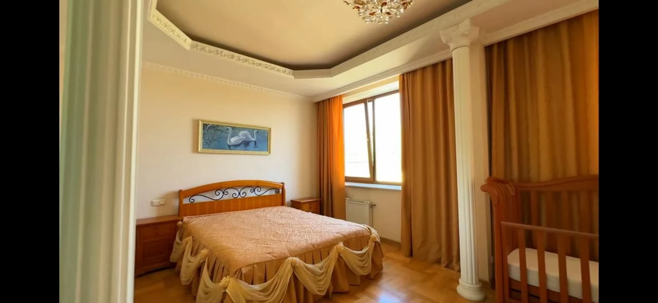 БЕЗ КОМІСІЇ. !! Термінова продажа .Будинок,Ранчо,Дача,Маєток