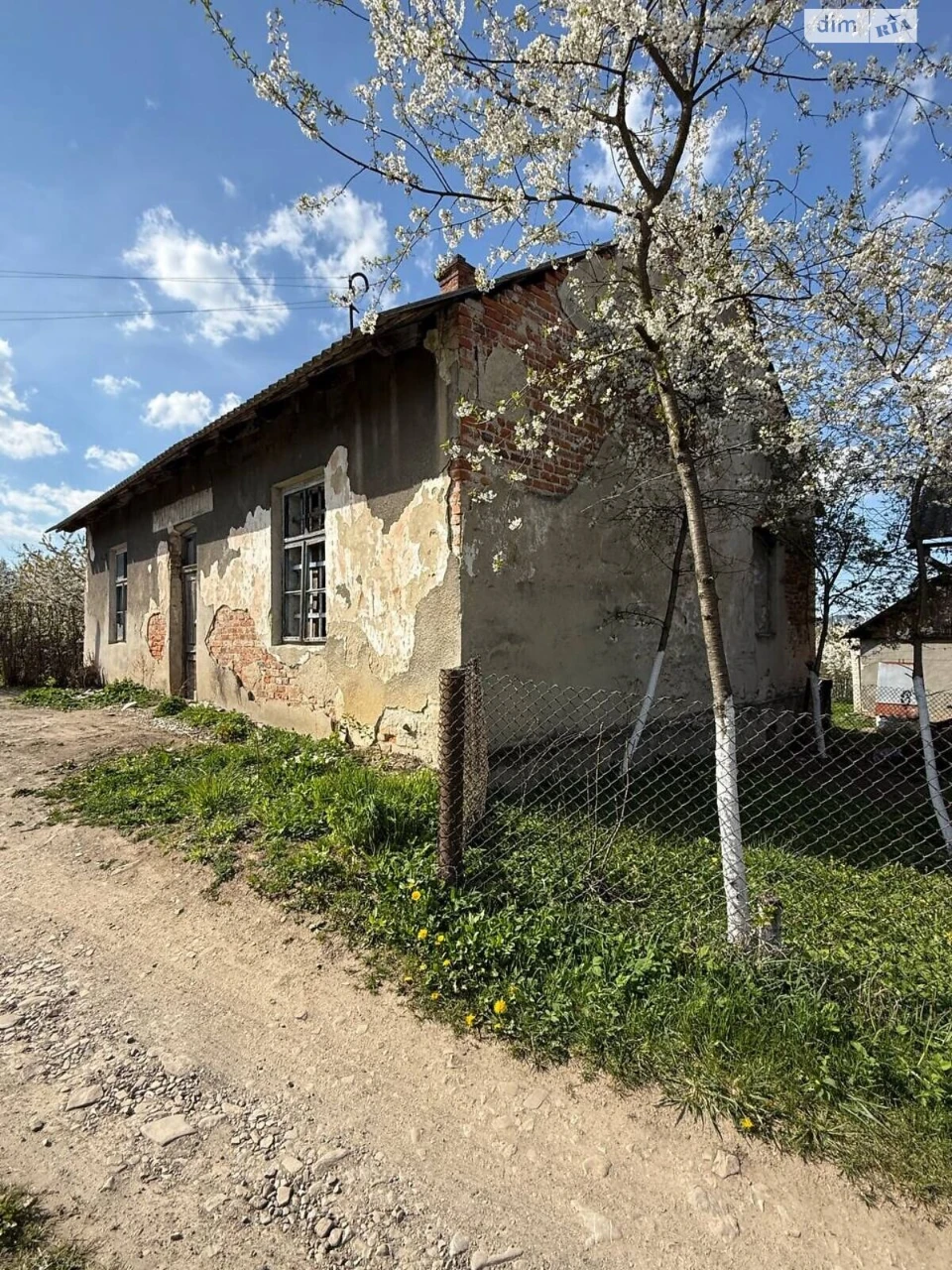 Продаж Дім