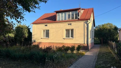 Продається будинок в Почаєві