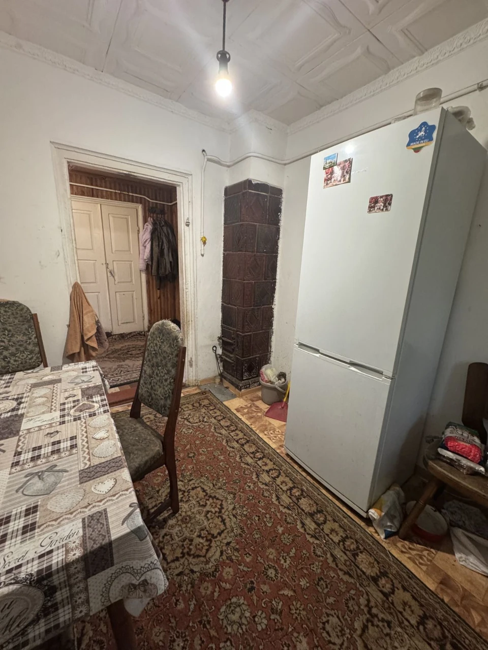Продам будинок в м.Почаїв! 10 соток землі, гараж,сад та всі