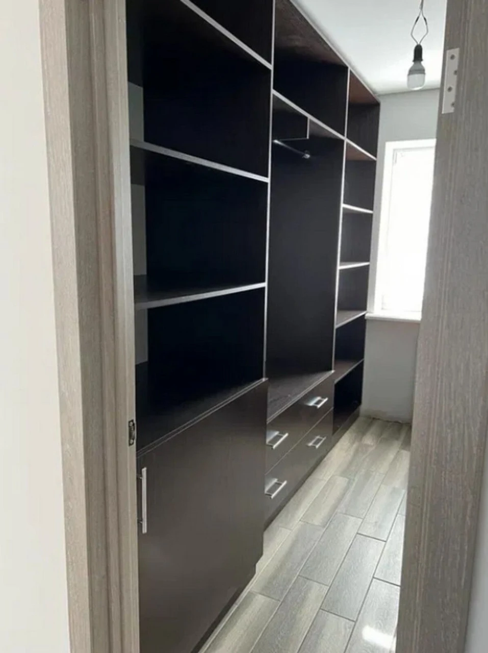 Продаж сучасного будинку у Почаєві