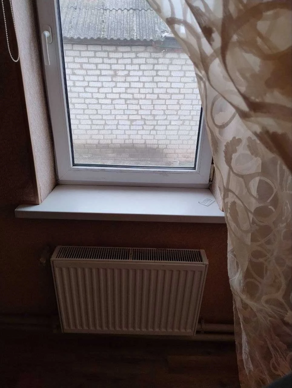 Продам кирпичный дом 108м2, земельный участок 25 соток г. Ме